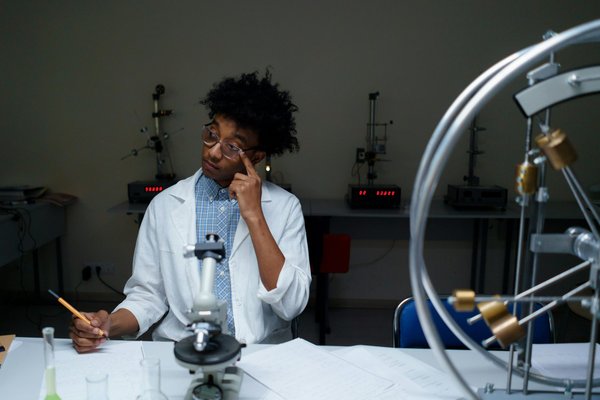 How Are AI-Powered Semantic Analysis Tools Transforming Legal Research in the UK?